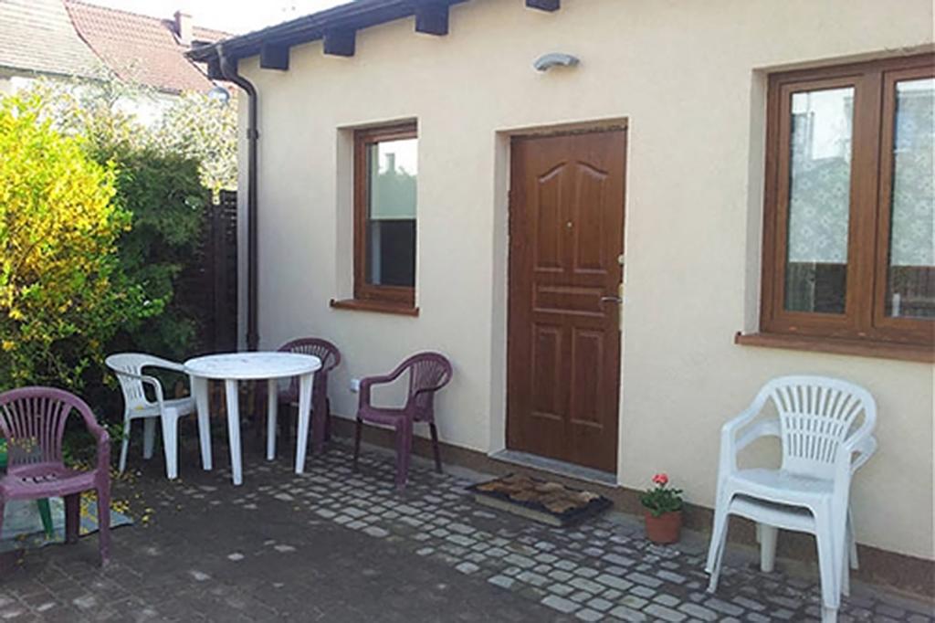 Cozy Apartment With Garden Gdansk Exterior photo